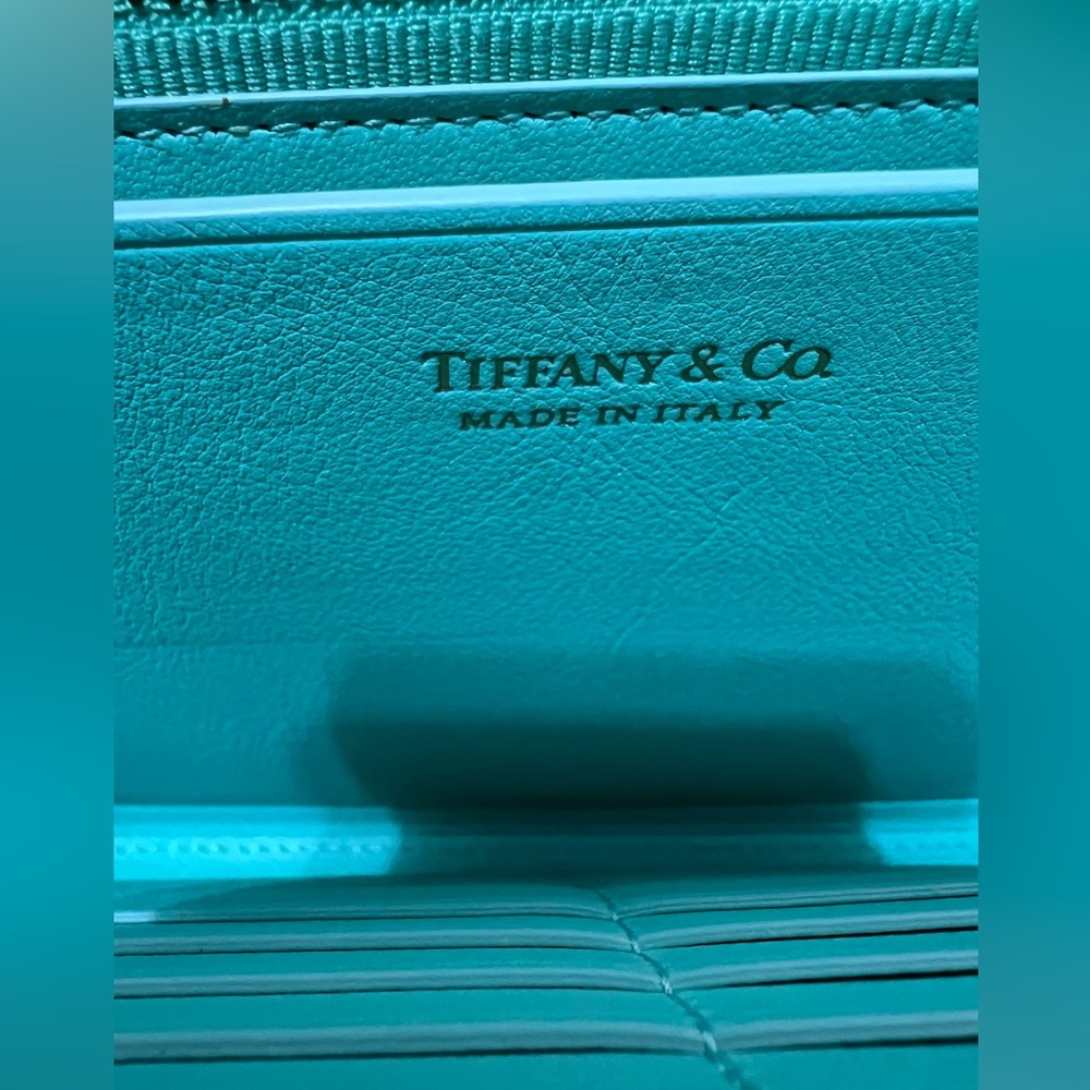 Tiffany & Co. XL leather zipper wallet - Picture 15 of 15